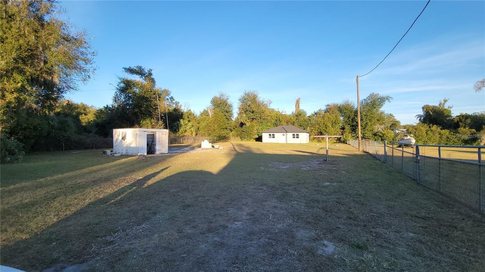1025 N CLARA AVE, DELAND, FL, 32720