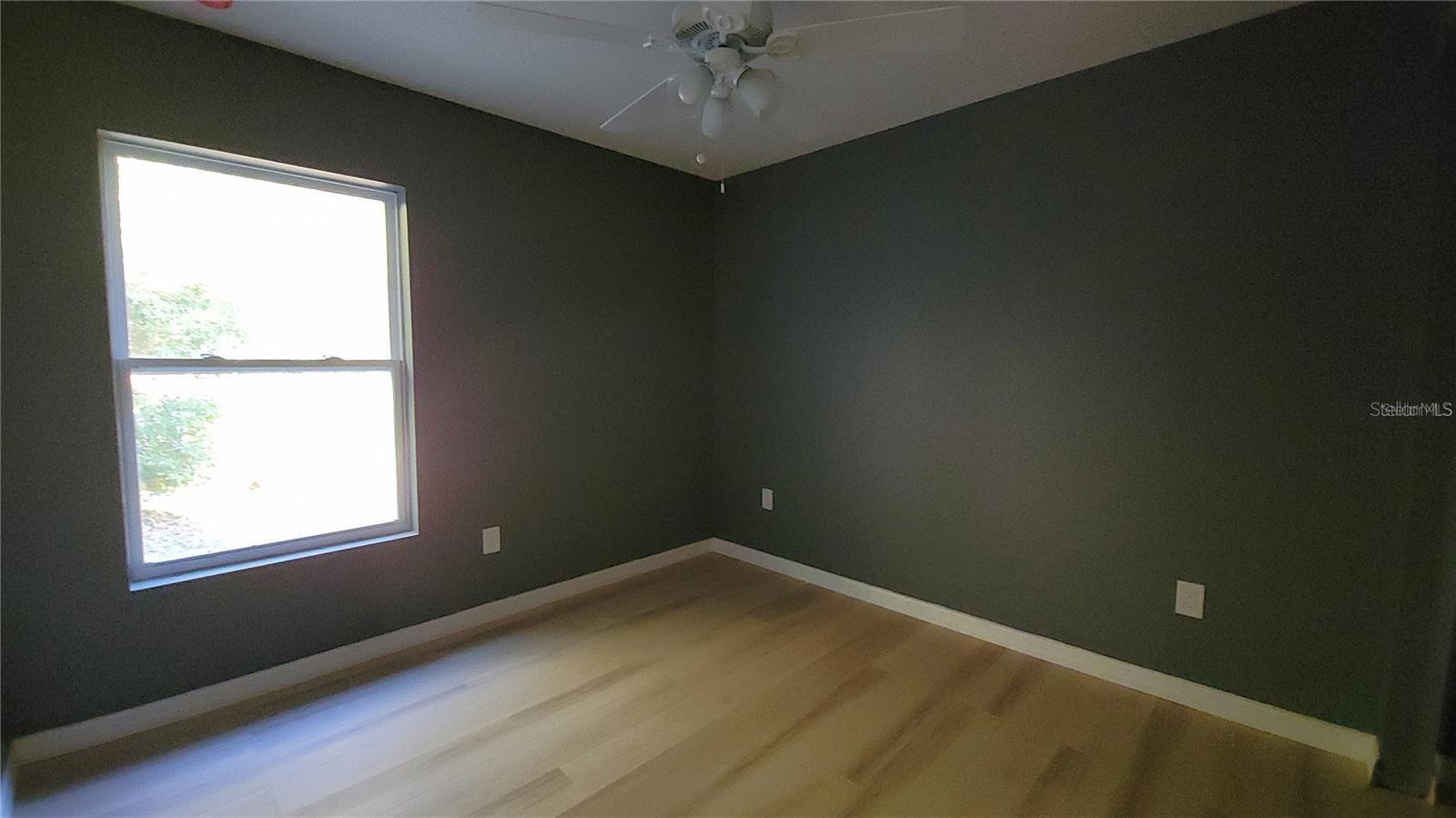 1025 N CLARA AVE, DELAND, FL, 32720