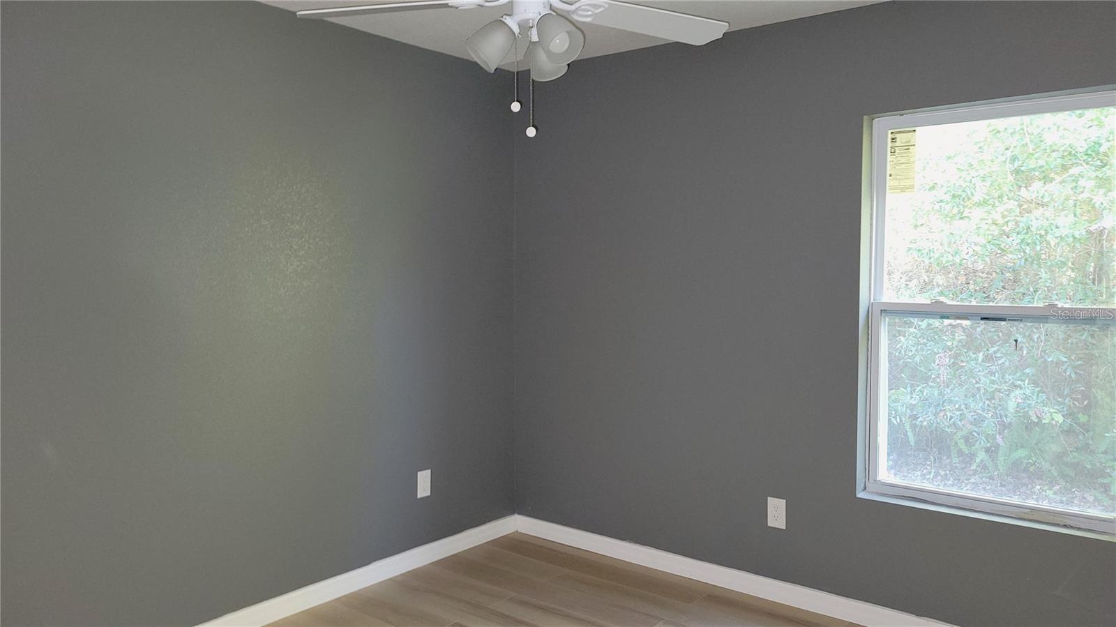 1025 N CLARA AVE, DELAND, FL, 32720