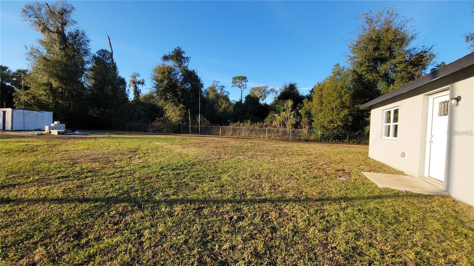 1025 N CLARA AVE, DELAND, FL, 32720