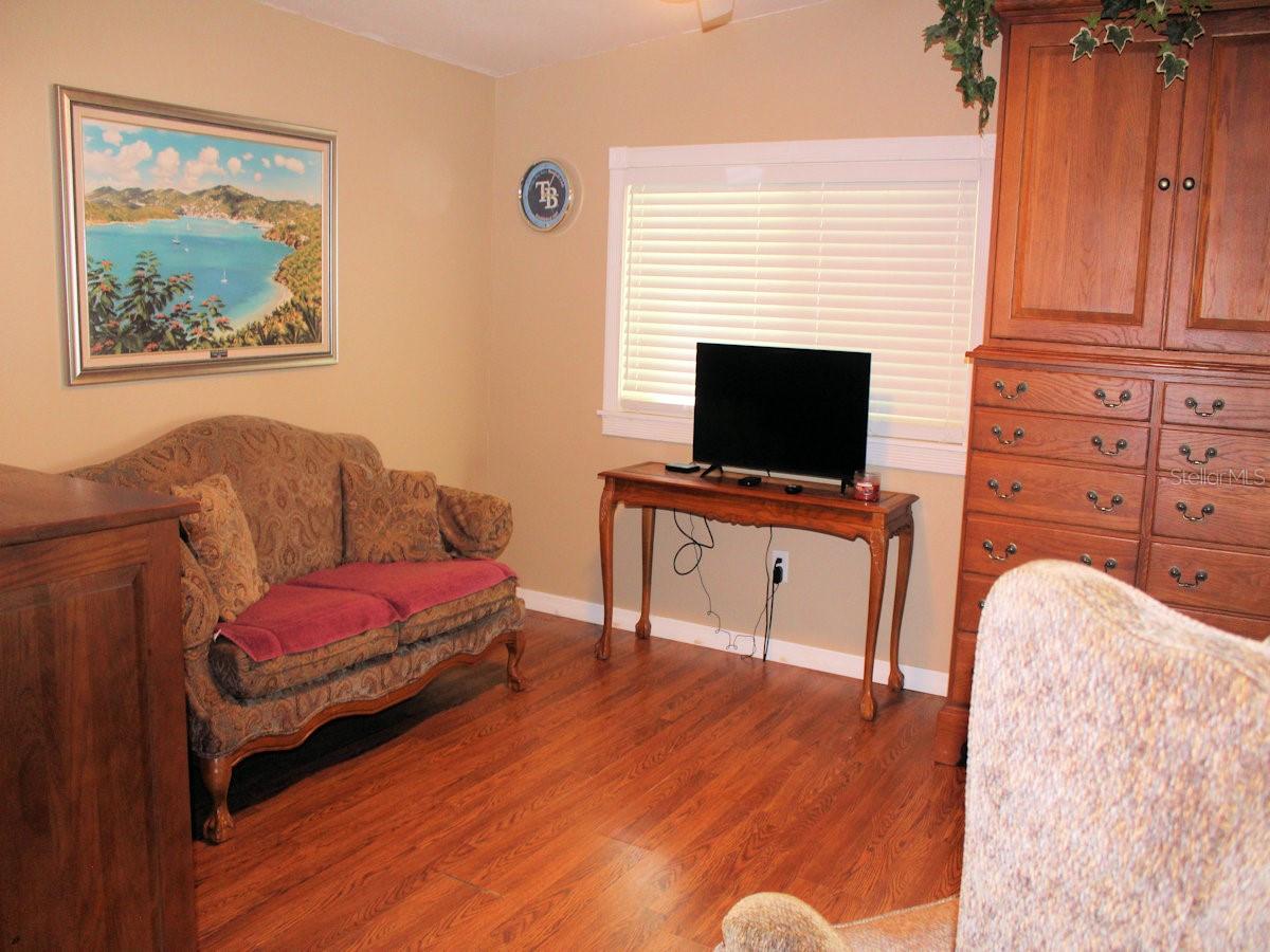 26 ROYAL PALM CIR, LARGO, FL, 33778