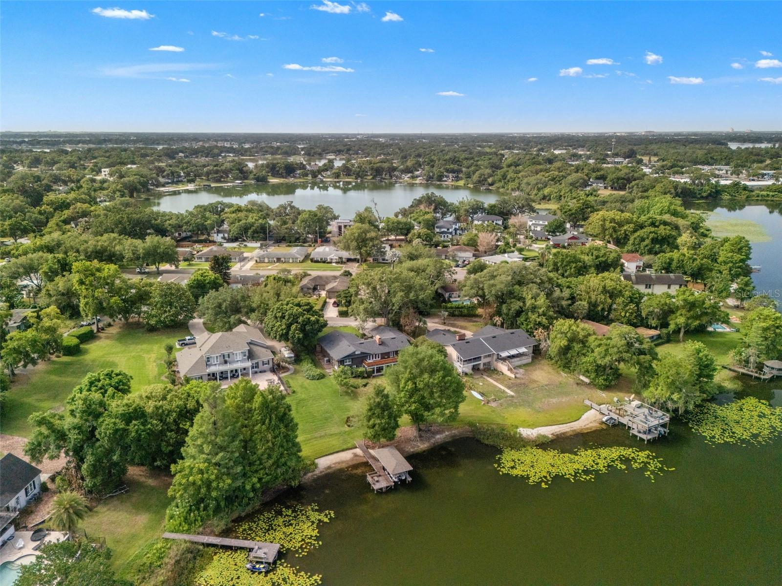 517 DERRY DOWN RD, ORLANDO, FL, 32806