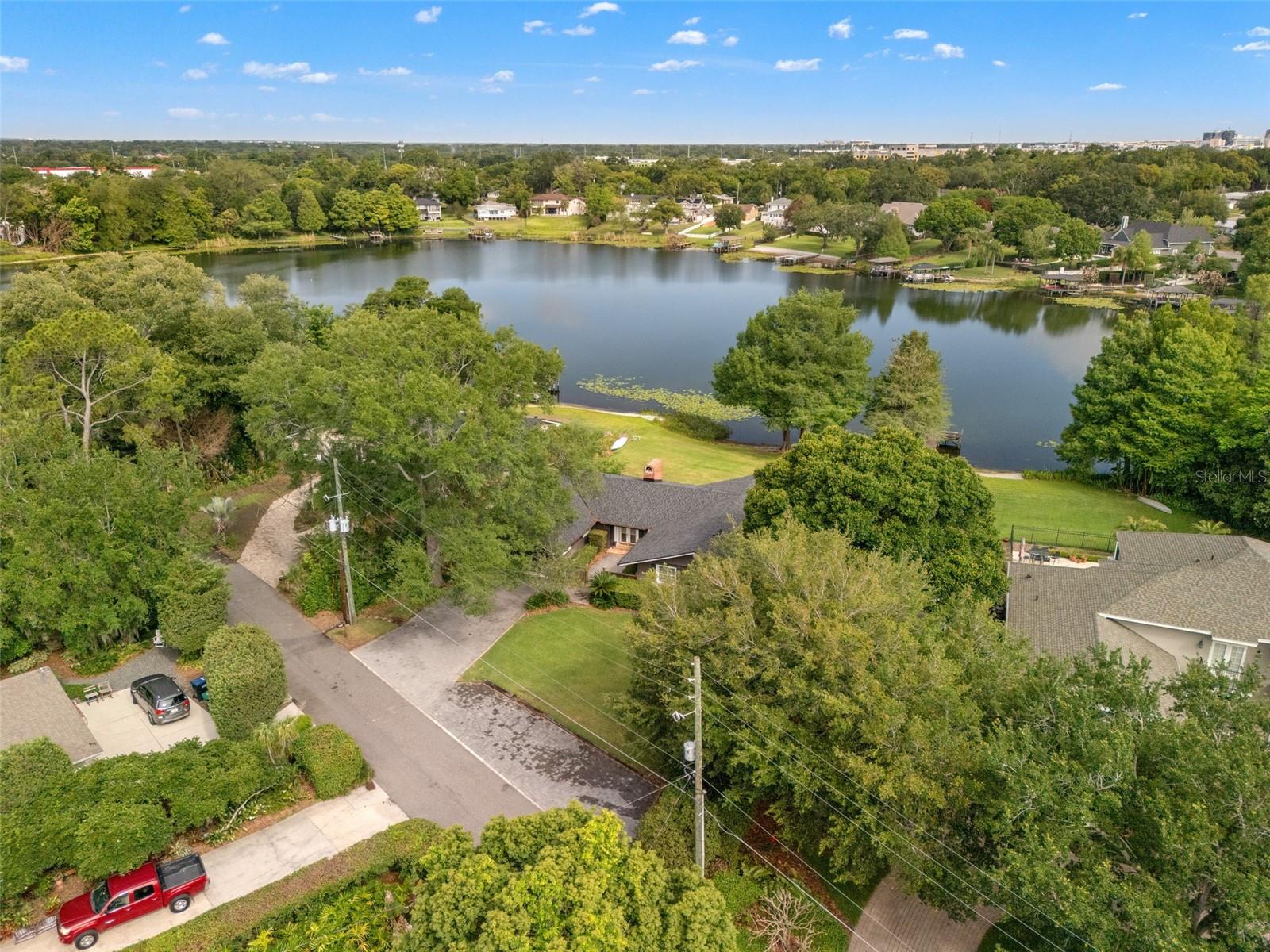 517 DERRY DOWN RD, ORLANDO, FL, 32806