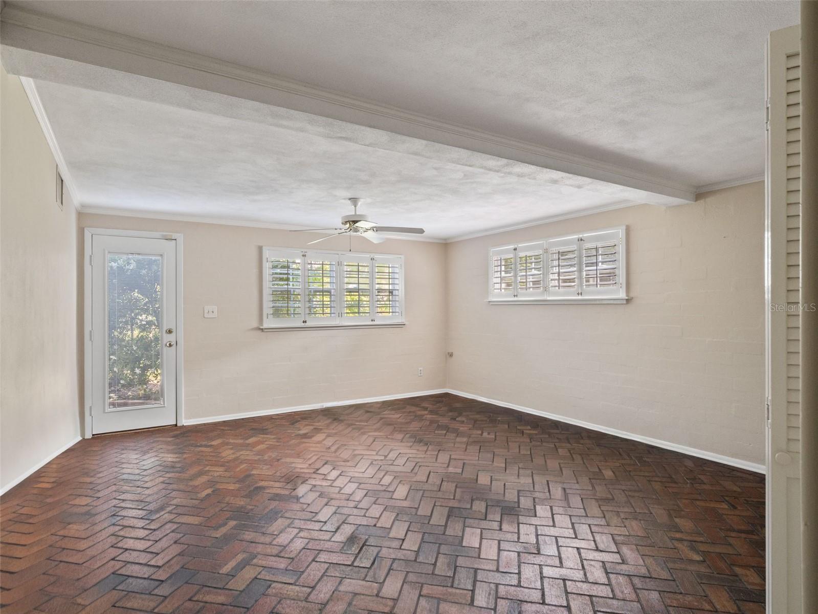 517 DERRY DOWN RD, ORLANDO, FL, 32806