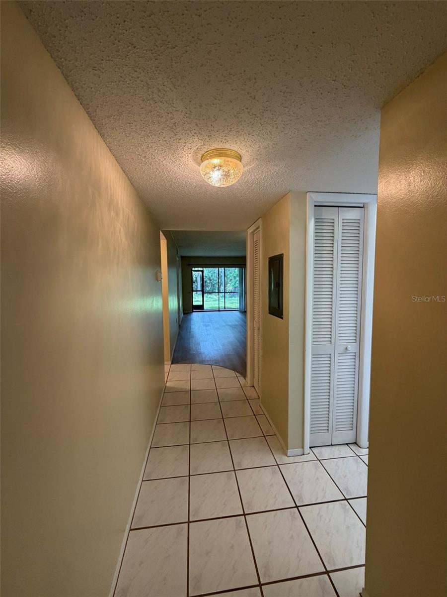 109 NANCY DR, OLDSMAR, FL, 34677