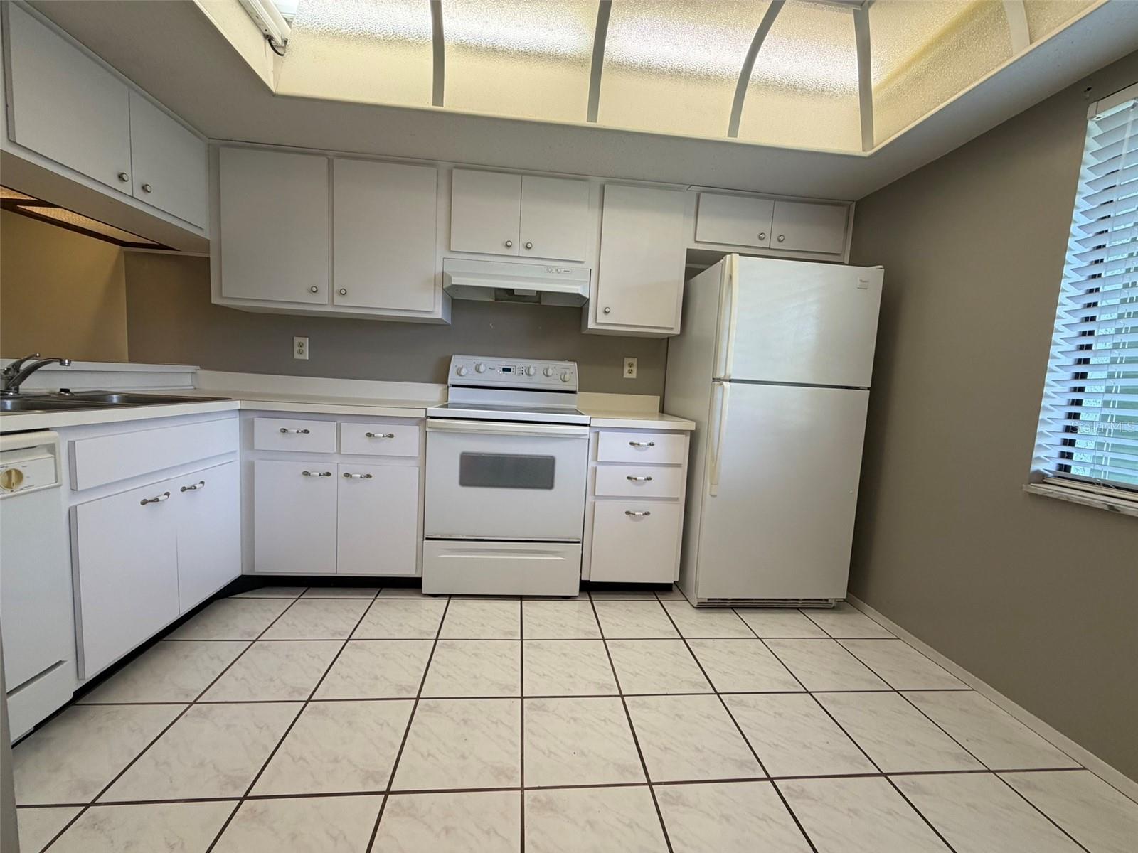 109 NANCY DR, OLDSMAR, FL, 34677