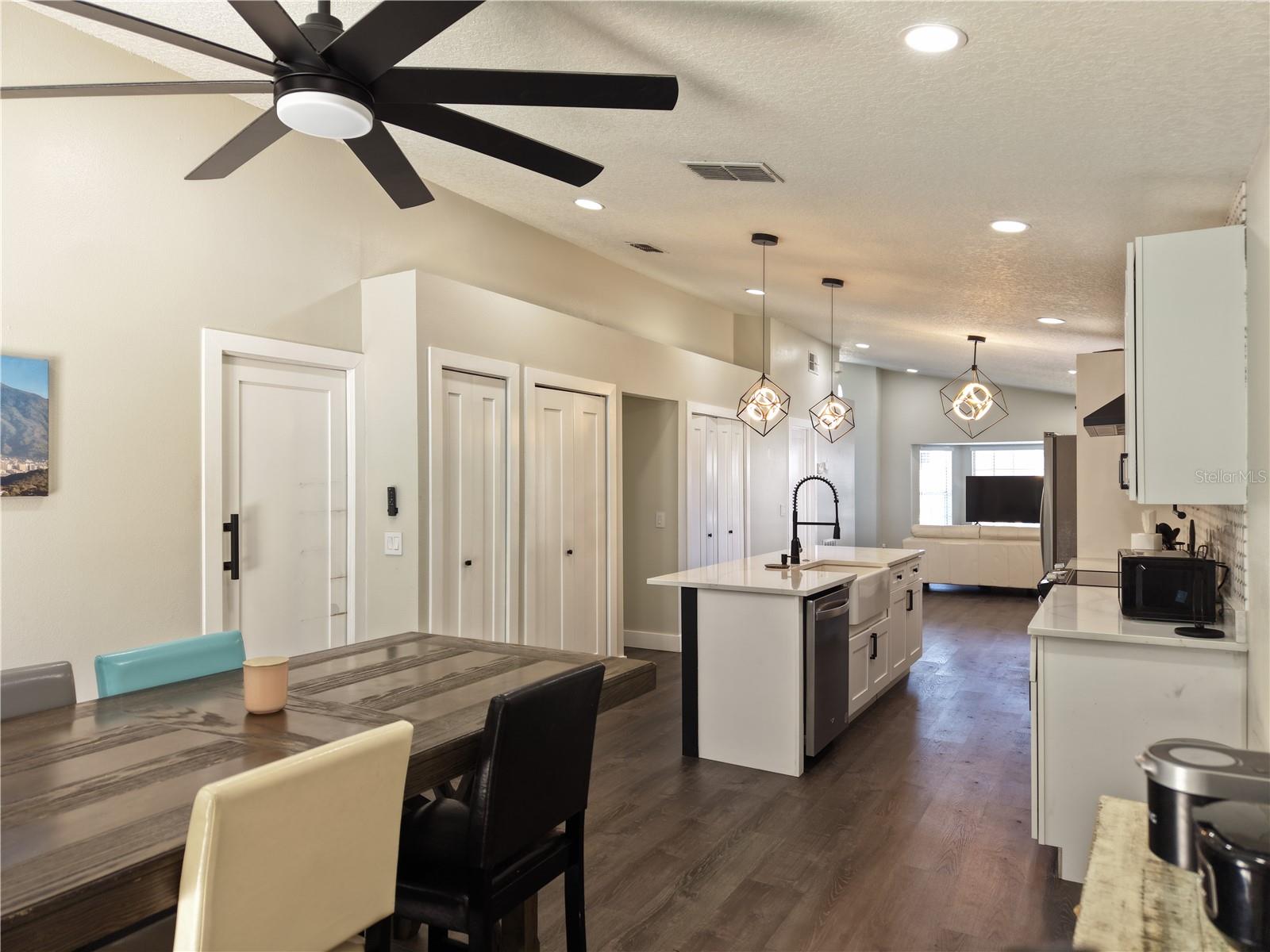 3103 BELLINGHAM DR, ORLANDO, FL, 32825