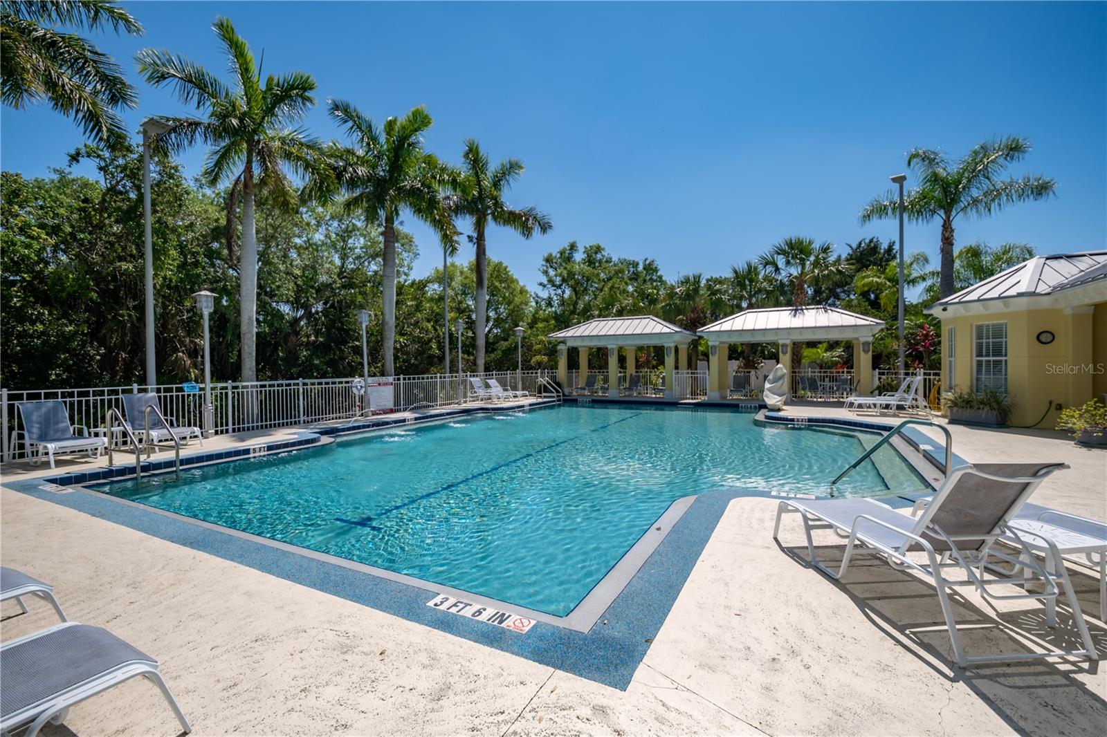 5546 WHITEHEAD ST, BRADENTON, FL, 34203