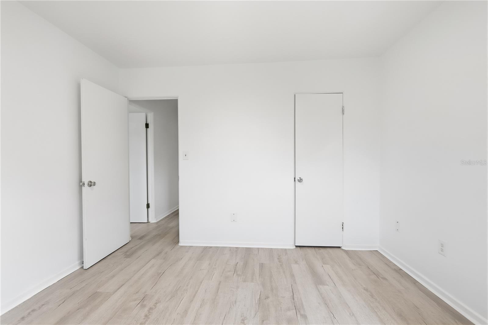 511 E RICH AVE, DELAND, FL, 32724