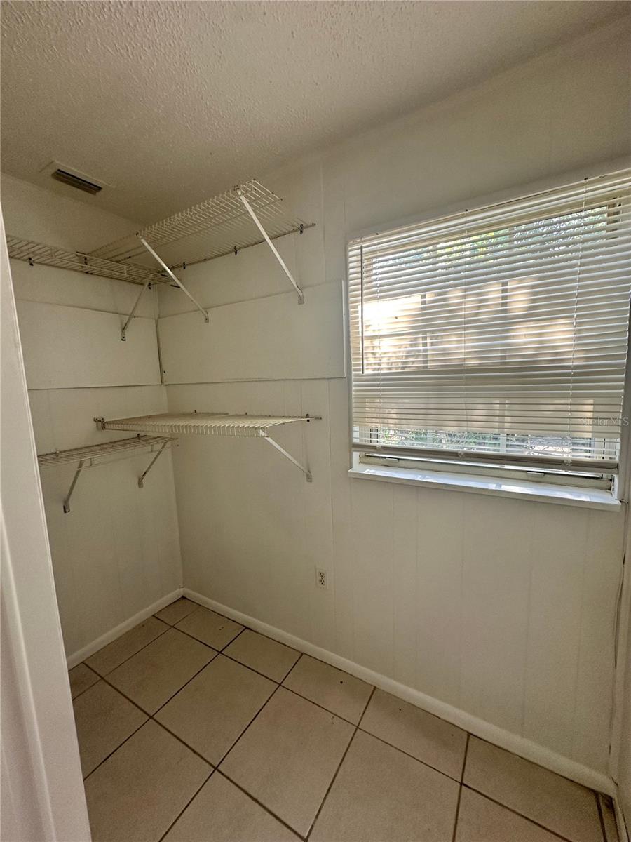 4072 KIRKLAND BLVD, ORLANDO, FL, 32811