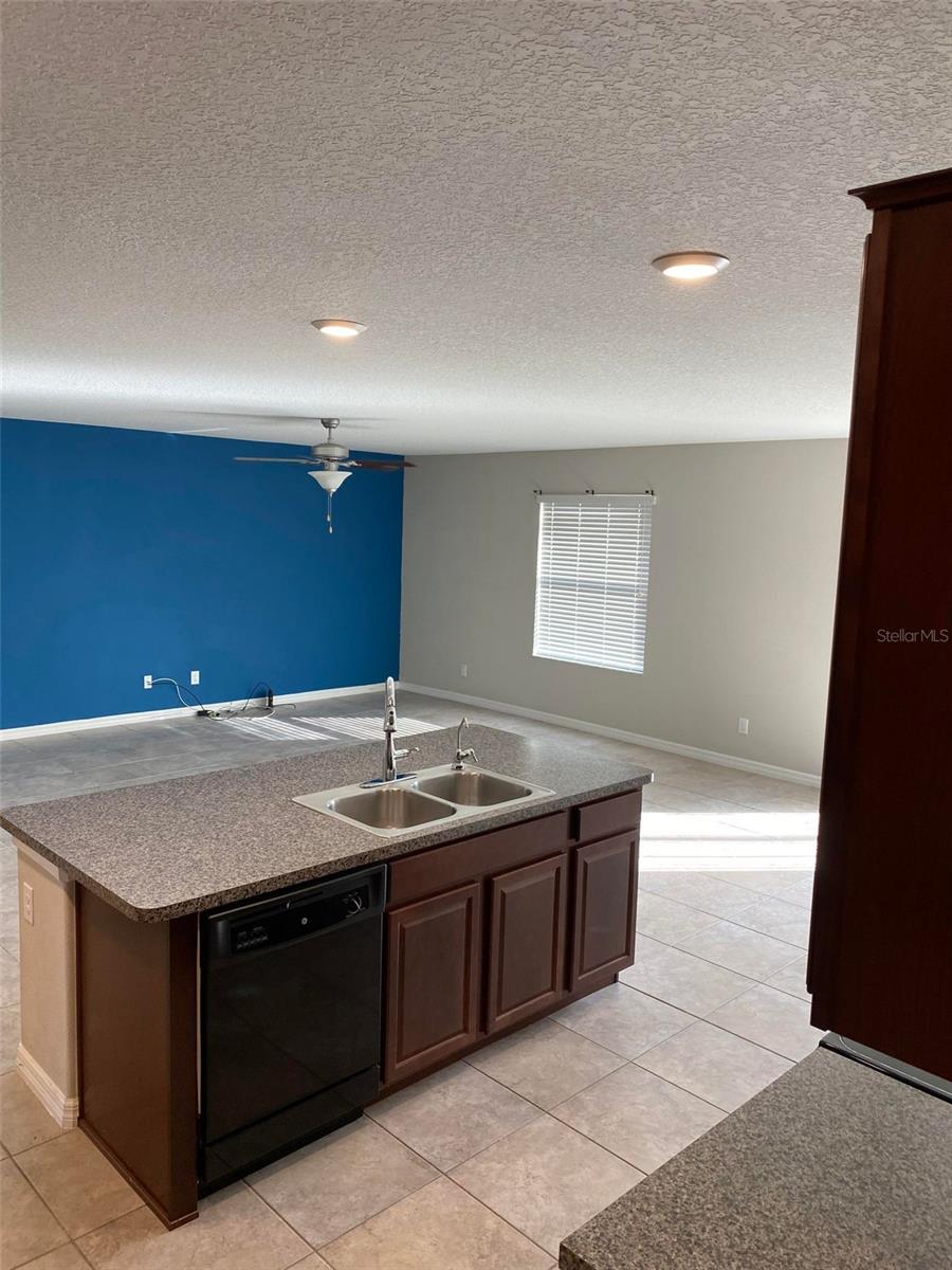 9648 SAGE CREEK DR, RUSKIN, FL, 33573