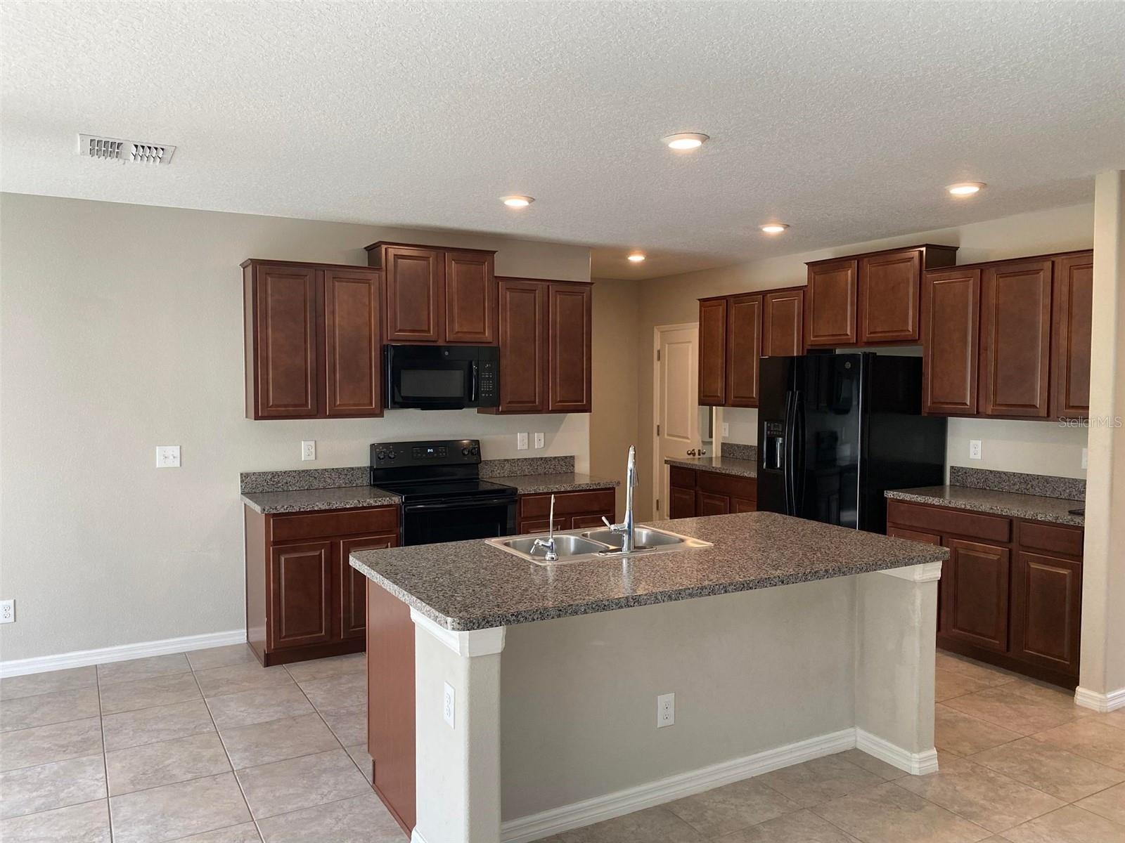 9648 SAGE CREEK DR, RUSKIN, FL, 33573