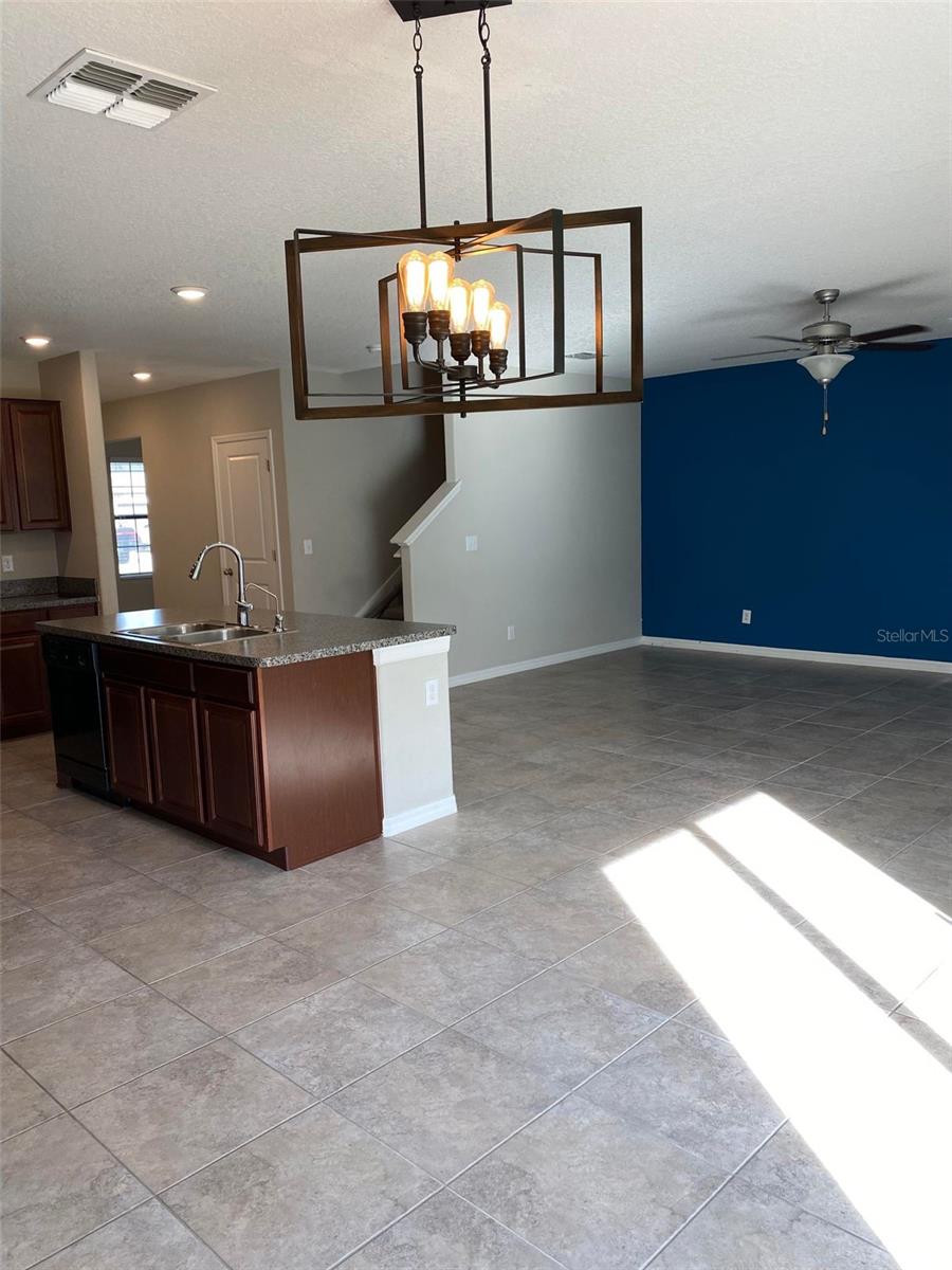9648 SAGE CREEK DR, RUSKIN, FL, 33573