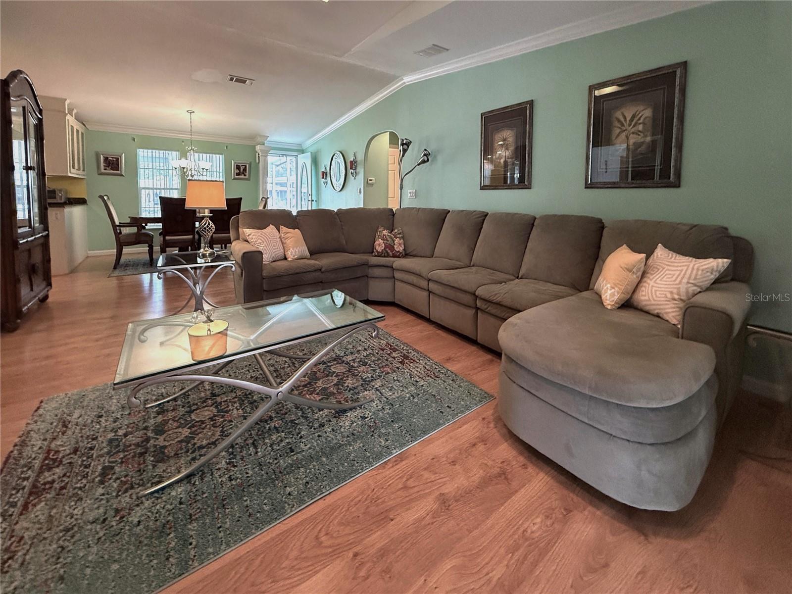 194 S PORT ROYAL LN, APOLLO BEACH, FL, 33572