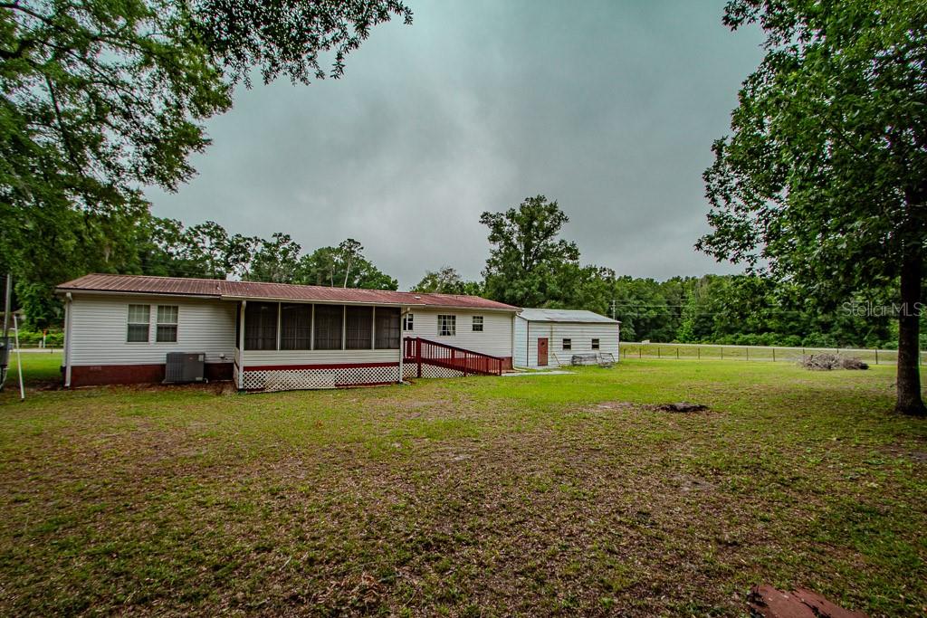 141 SE MAID MARION LN, HIGH SPRINGS, FL, 32643