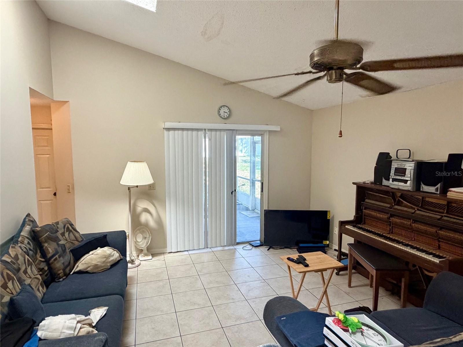 117 MEADOW BLVD, SANFORD, FL, 32771
