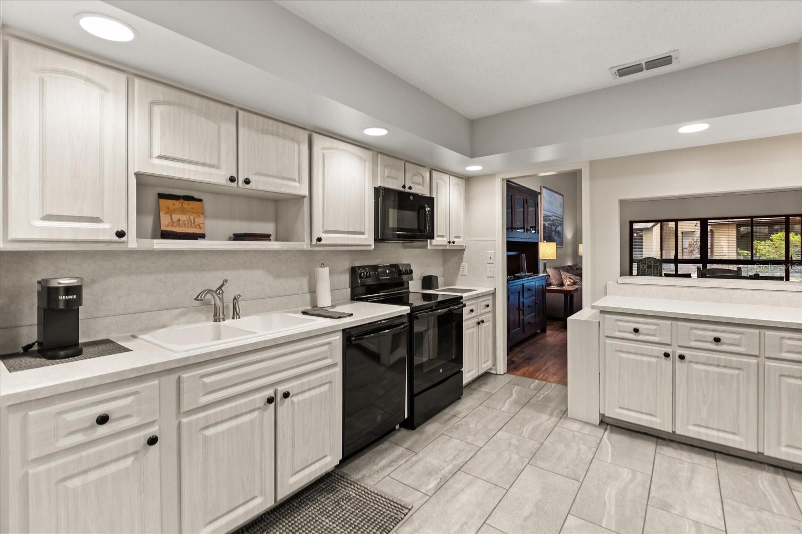 145 GOLF CLUB DR, LONGWOOD, FL, 32779