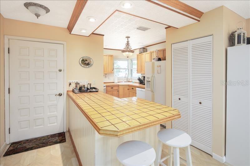 12405 3RD ST E #201, TREASURE ISLAND, FL, 33706