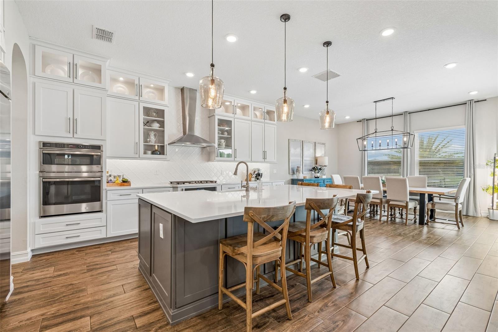 4127 FRONTERA LN, WESLEY CHAPEL, FL, 33543
