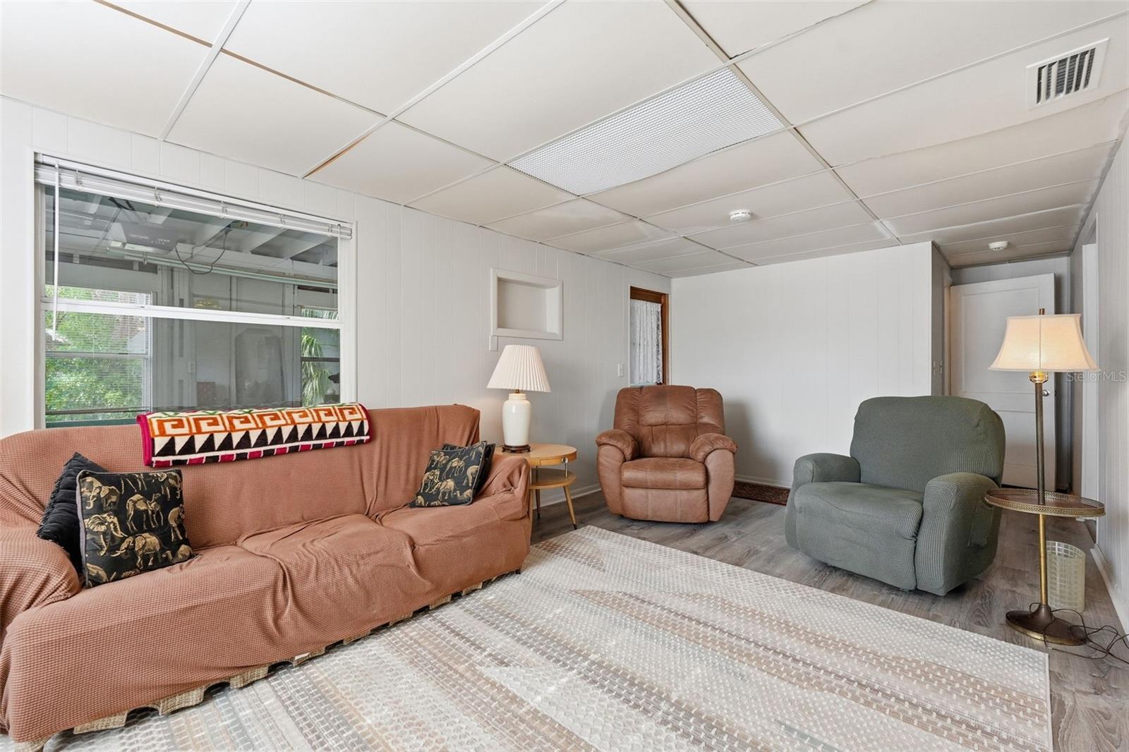 6000 12TH WAY N, ST PETERSBURG, FL, 33703