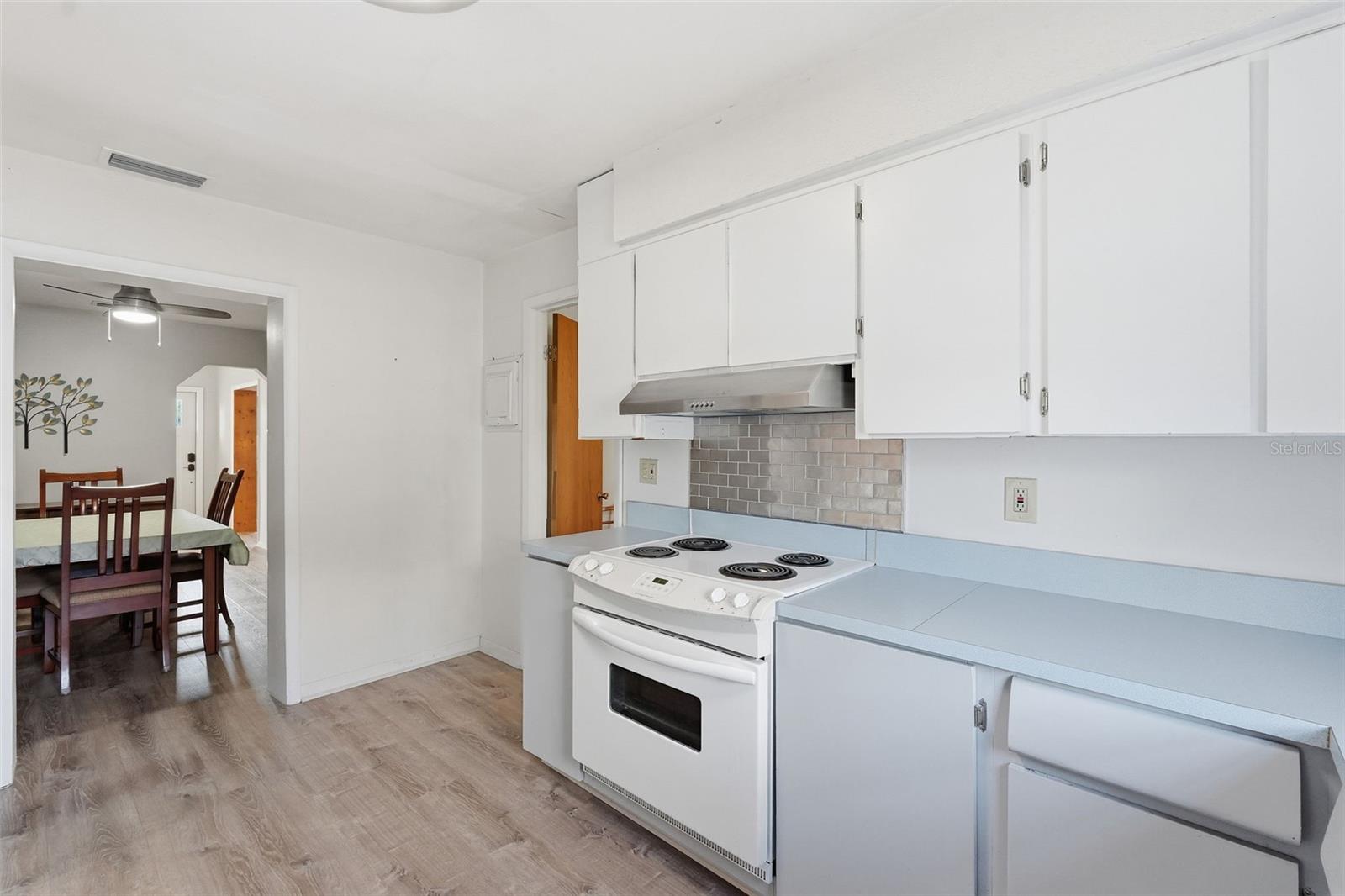 6000 12TH WAY N, ST PETERSBURG, FL, 33703
