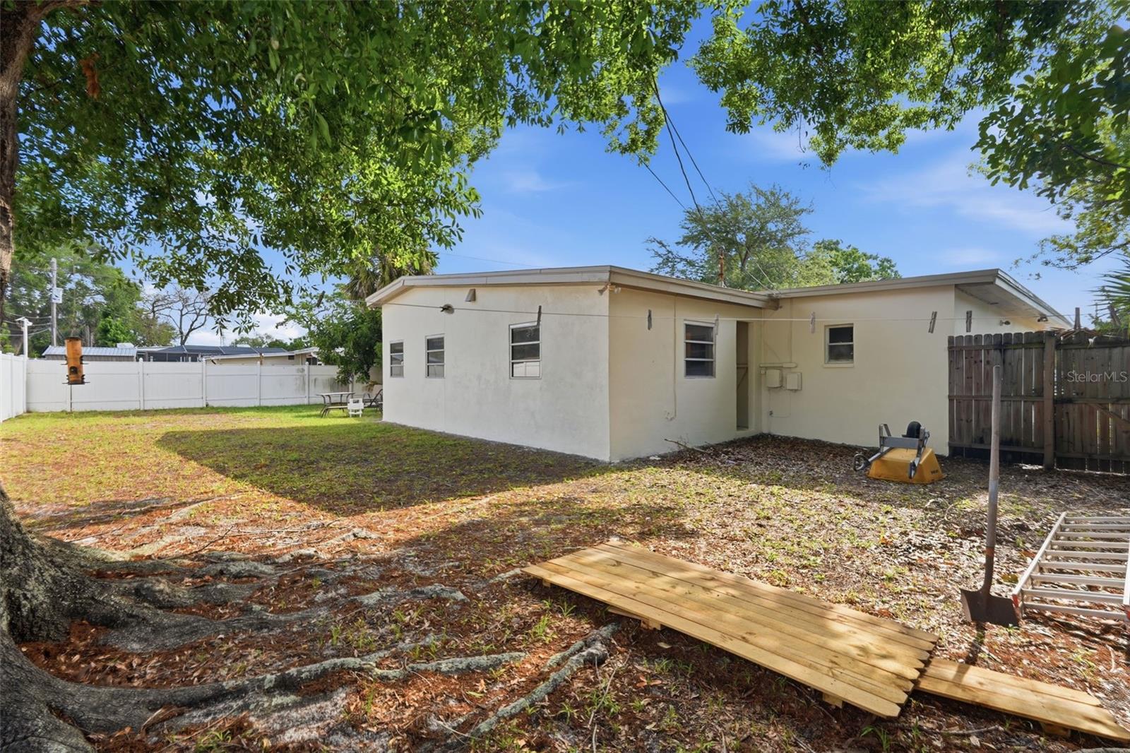 6000 12TH WAY N, ST PETERSBURG, FL, 33703