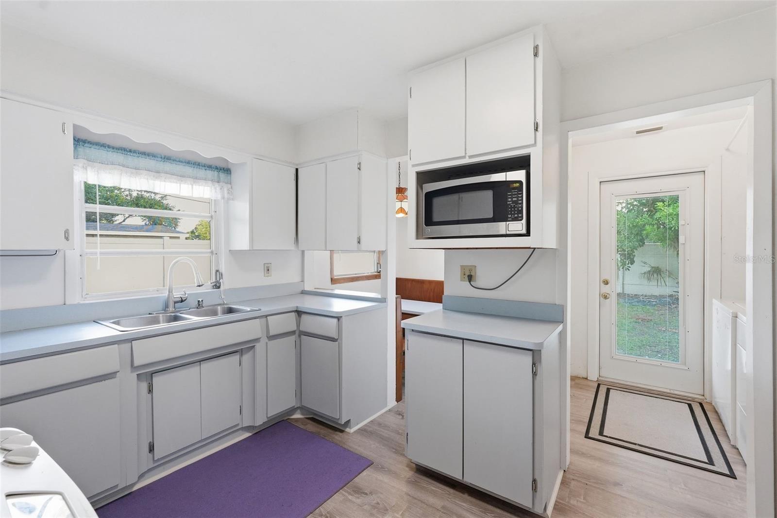 6000 12TH WAY N, ST PETERSBURG, FL, 33703