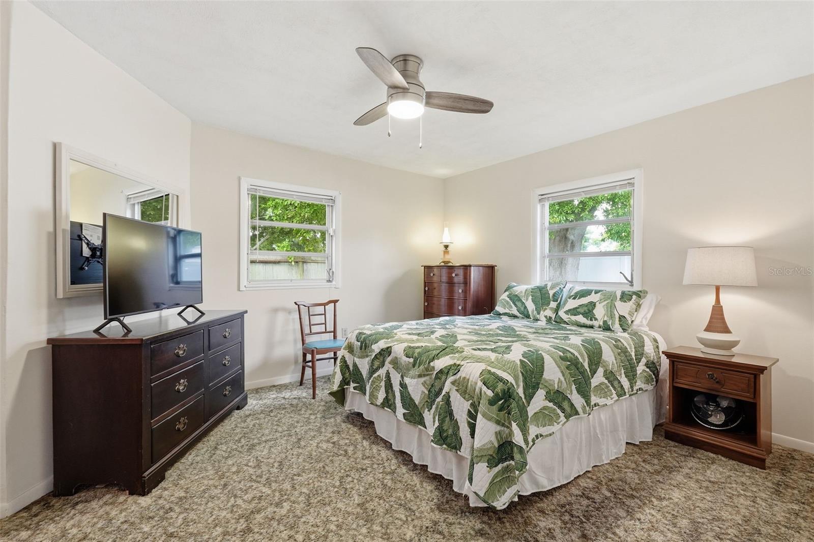 6000 12TH WAY N, ST PETERSBURG, FL, 33703