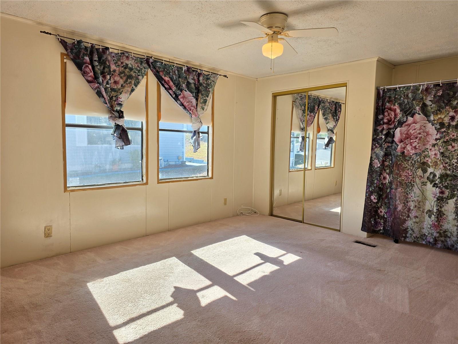 8027 EASTERN CIRCLE DR, BROOKSVILLE, FL, 34613