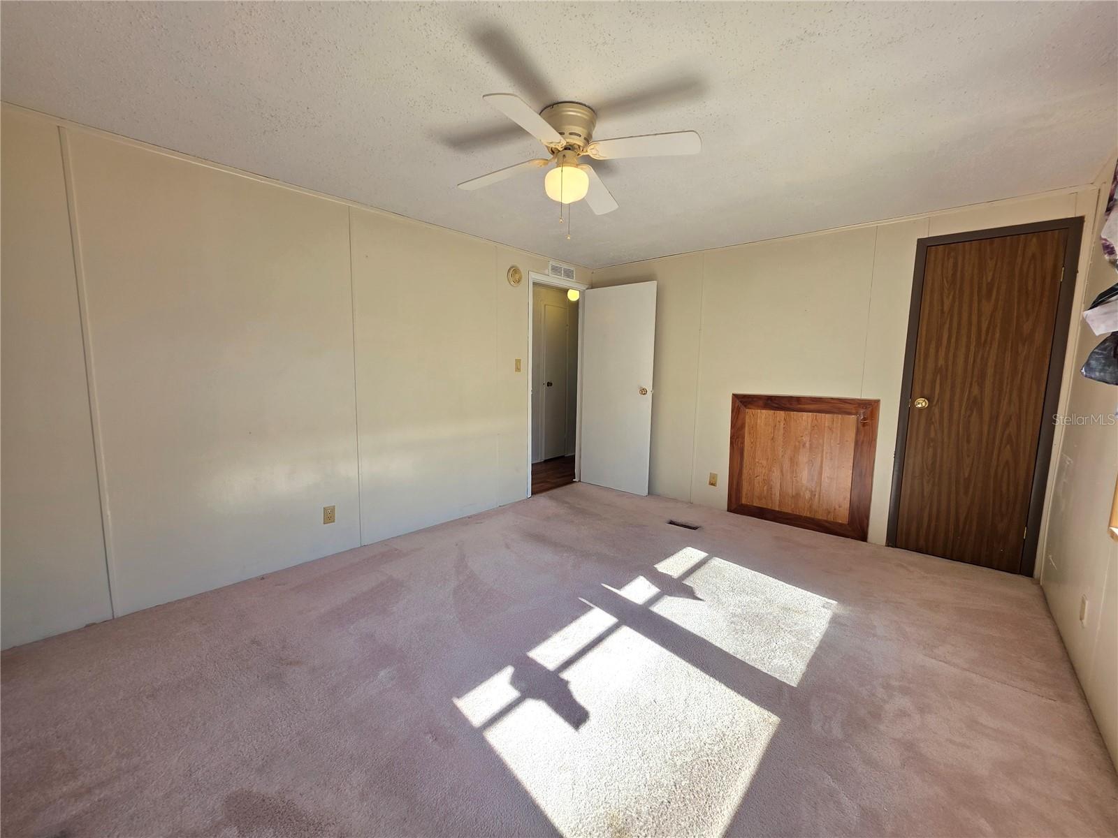 8027 EASTERN CIRCLE DR, BROOKSVILLE, FL, 34613