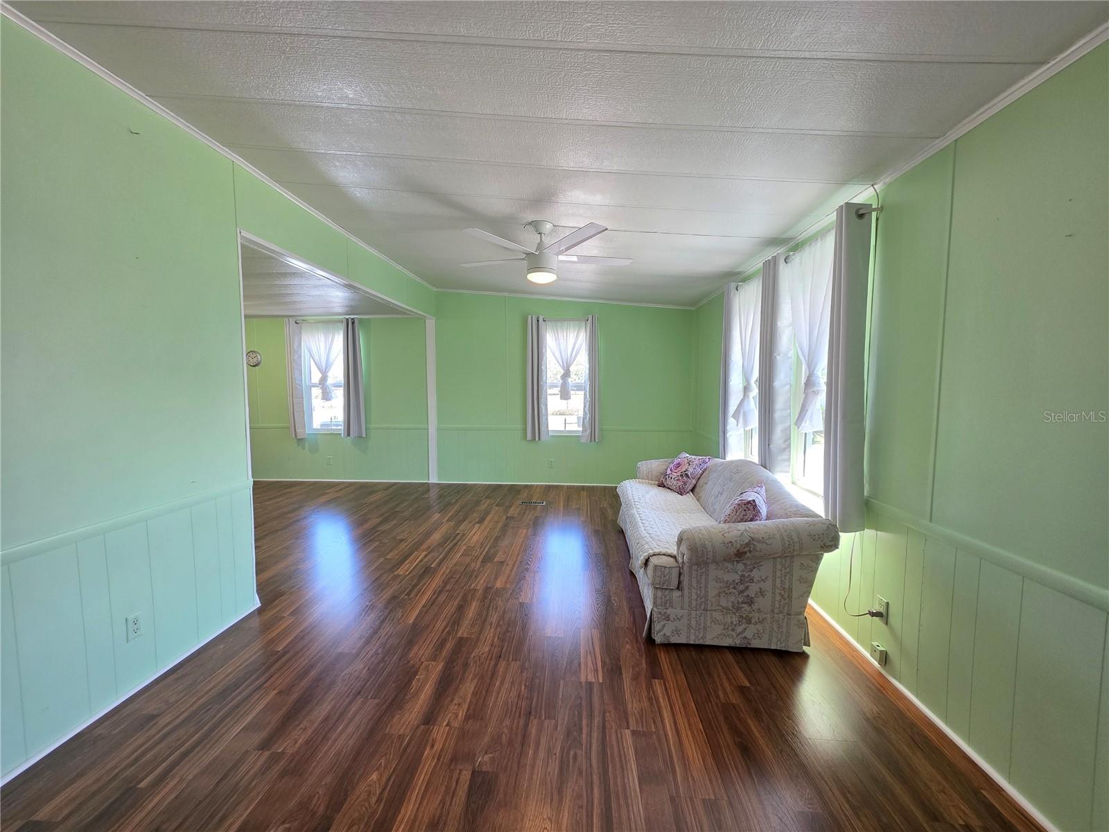 8027 EASTERN CIRCLE DR, BROOKSVILLE, FL, 34613