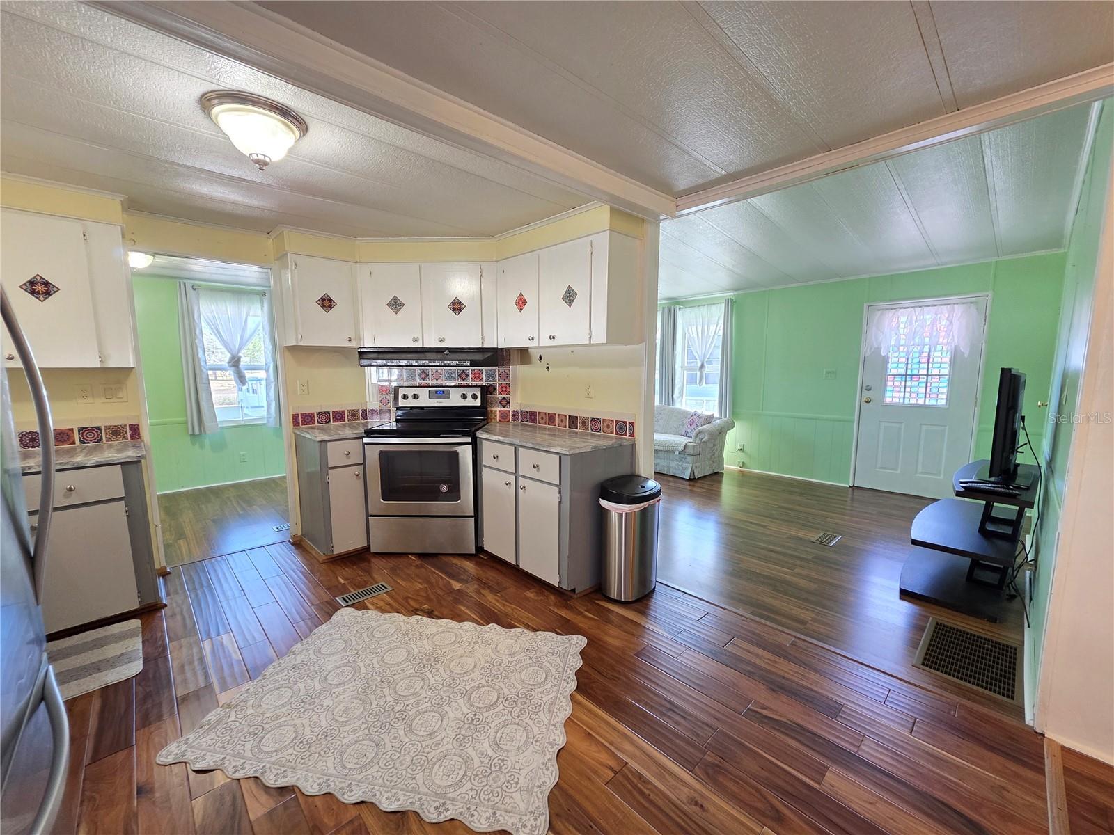 8027 EASTERN CIRCLE DR, BROOKSVILLE, FL, 34613