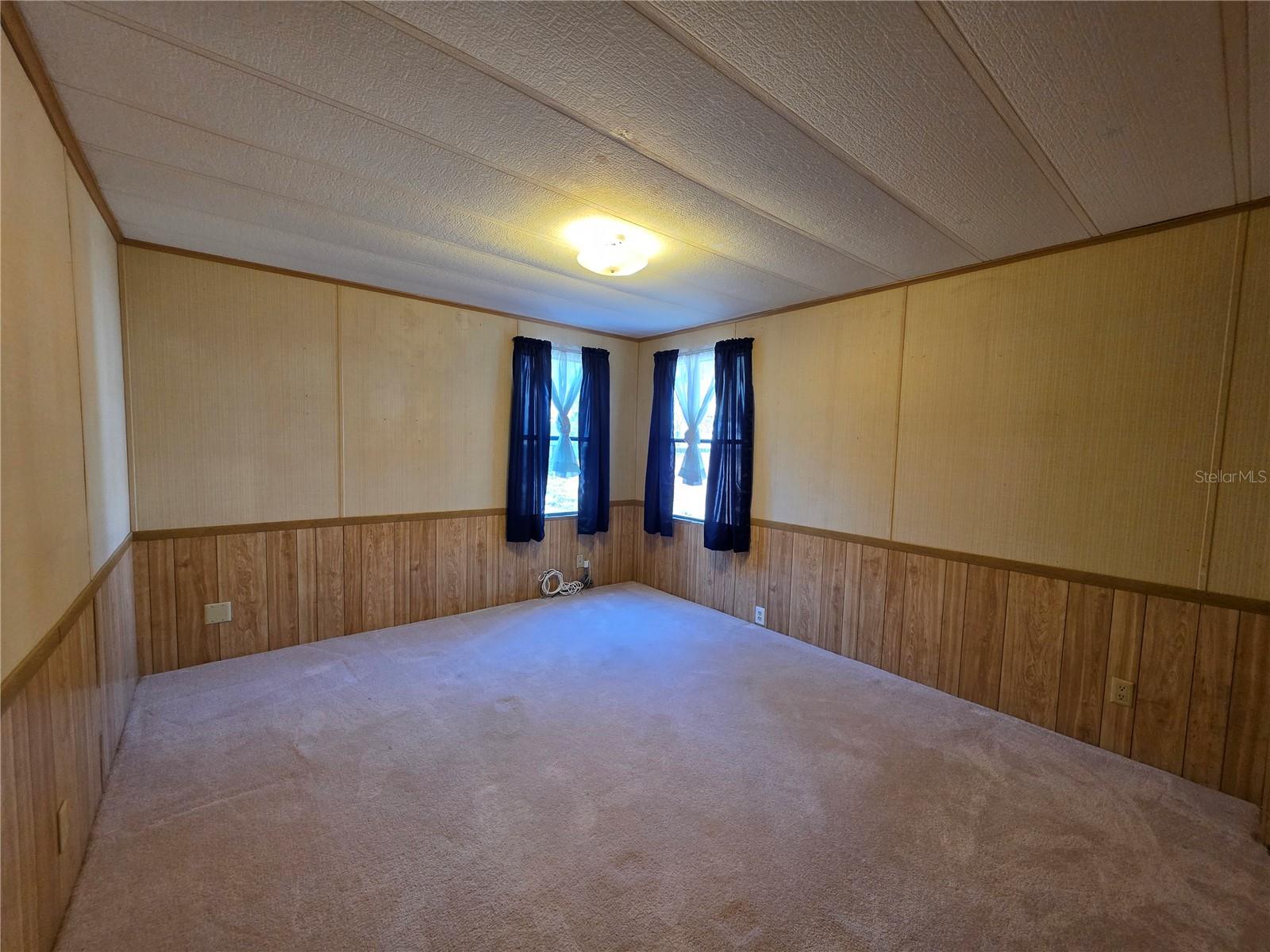 8027 EASTERN CIRCLE DR, BROOKSVILLE, FL, 34613