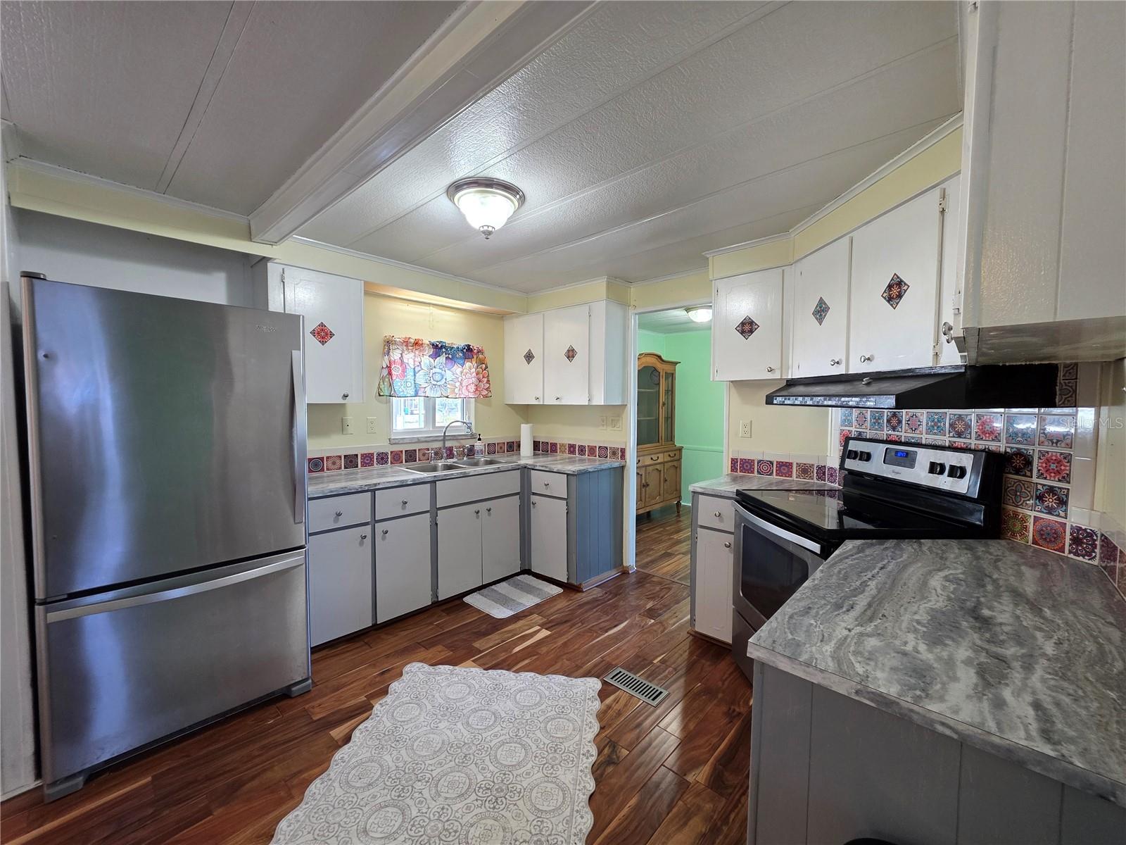 8027 EASTERN CIRCLE DR, BROOKSVILLE, FL, 34613