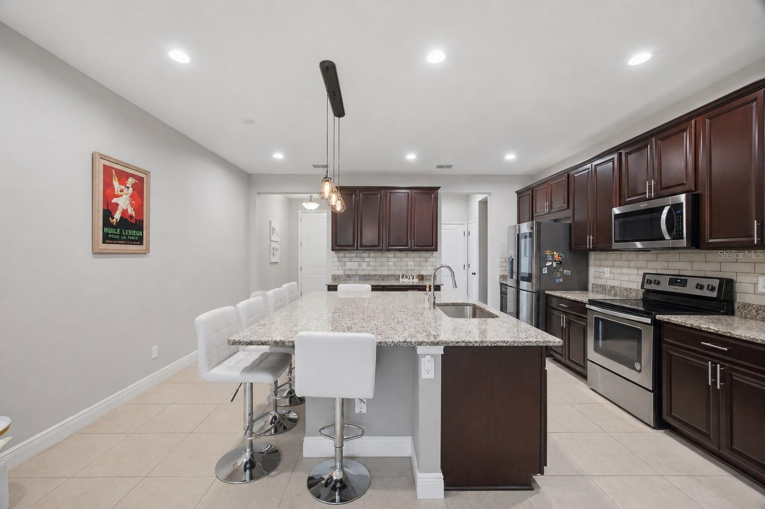 2013 SUNSET WIND LOOP, OLDSMAR, FL, 34677