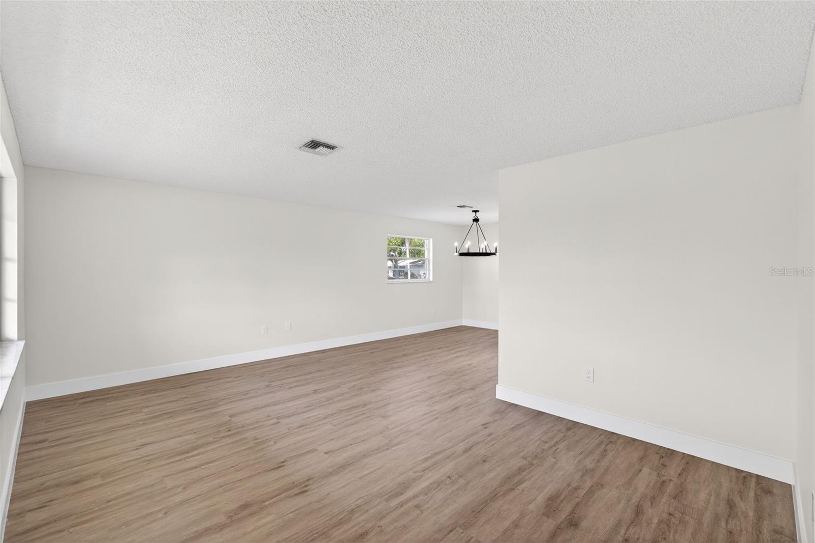 180 FLORIDA BLVD, MERRITT ISLAND, FL, 32953