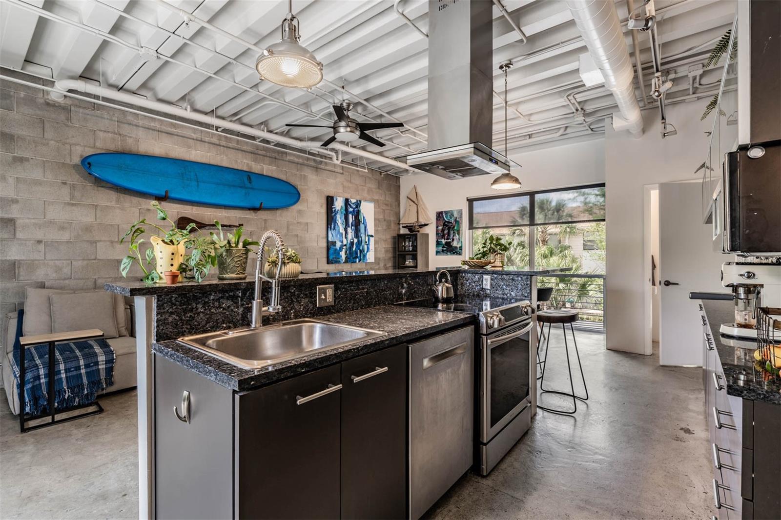 3107 W DE LEON ST #6, TAMPA, FL, 33609