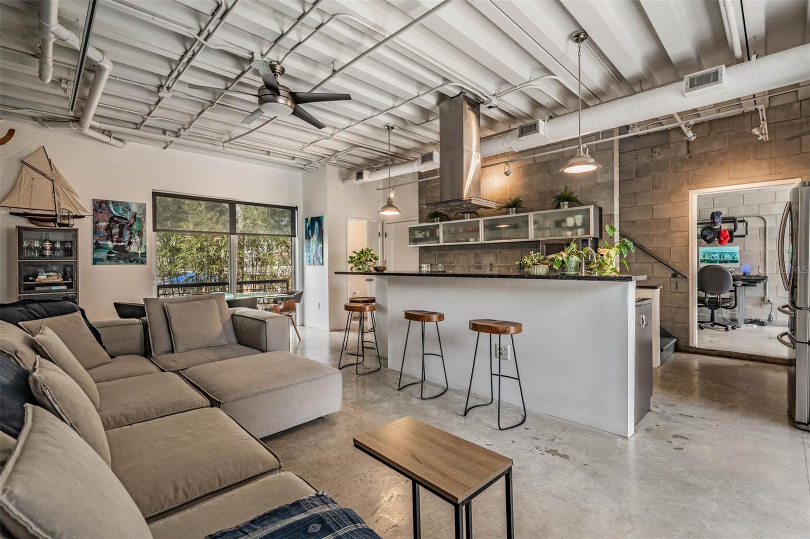 3107 W DE LEON ST #6, TAMPA, FL, 33609
