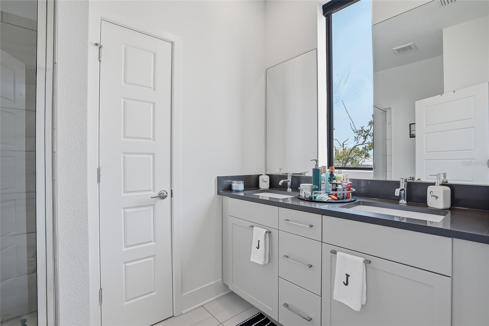 4810 W MCELROY AVE #30, TAMPA, FL, 33611
