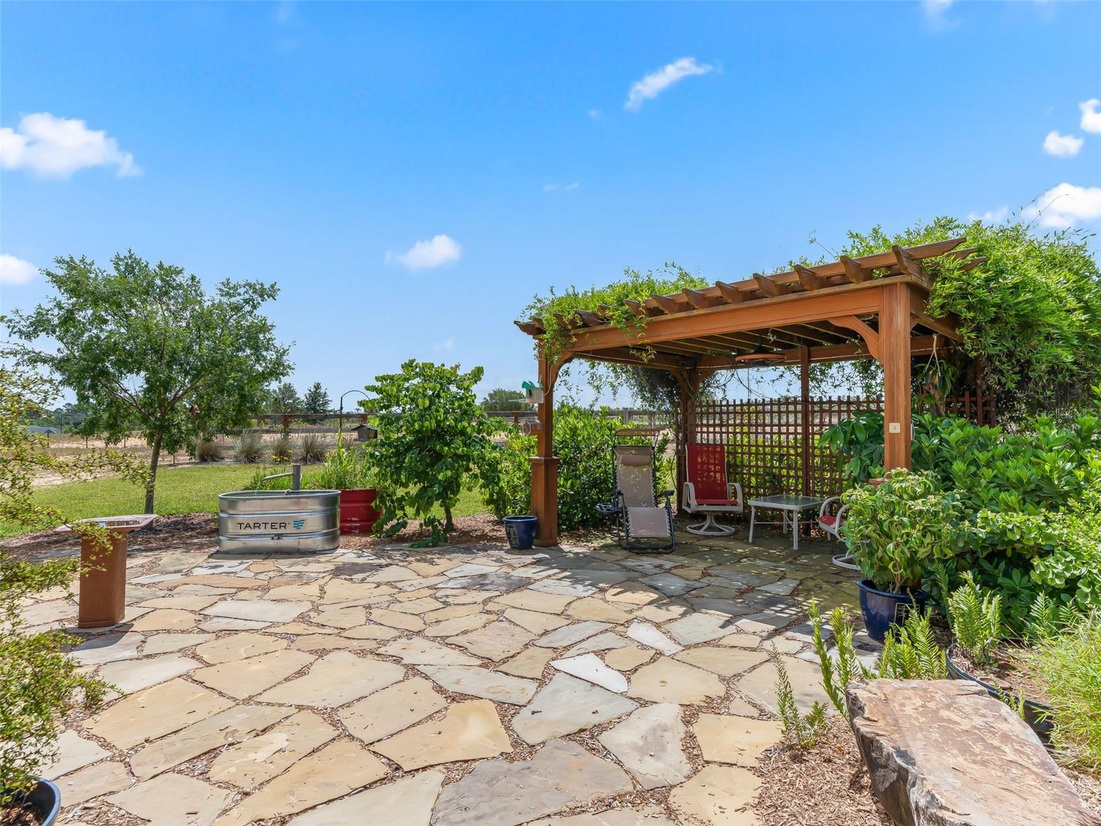 10725 SE 160TH COURT RD, OCKLAWAHA, FL, 32179