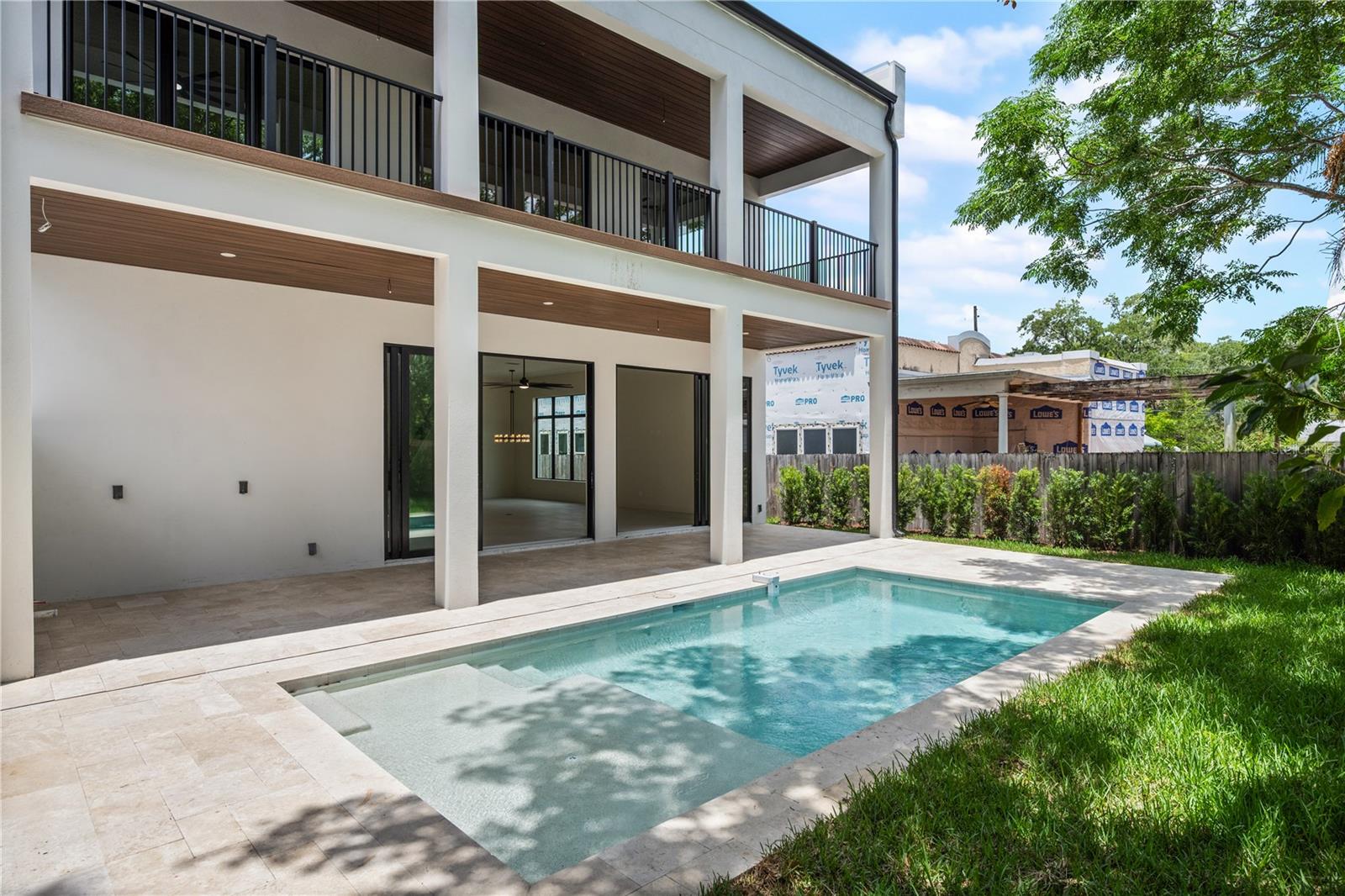 737 N SUMMERLIN AVE, ORLANDO, FL, 32803