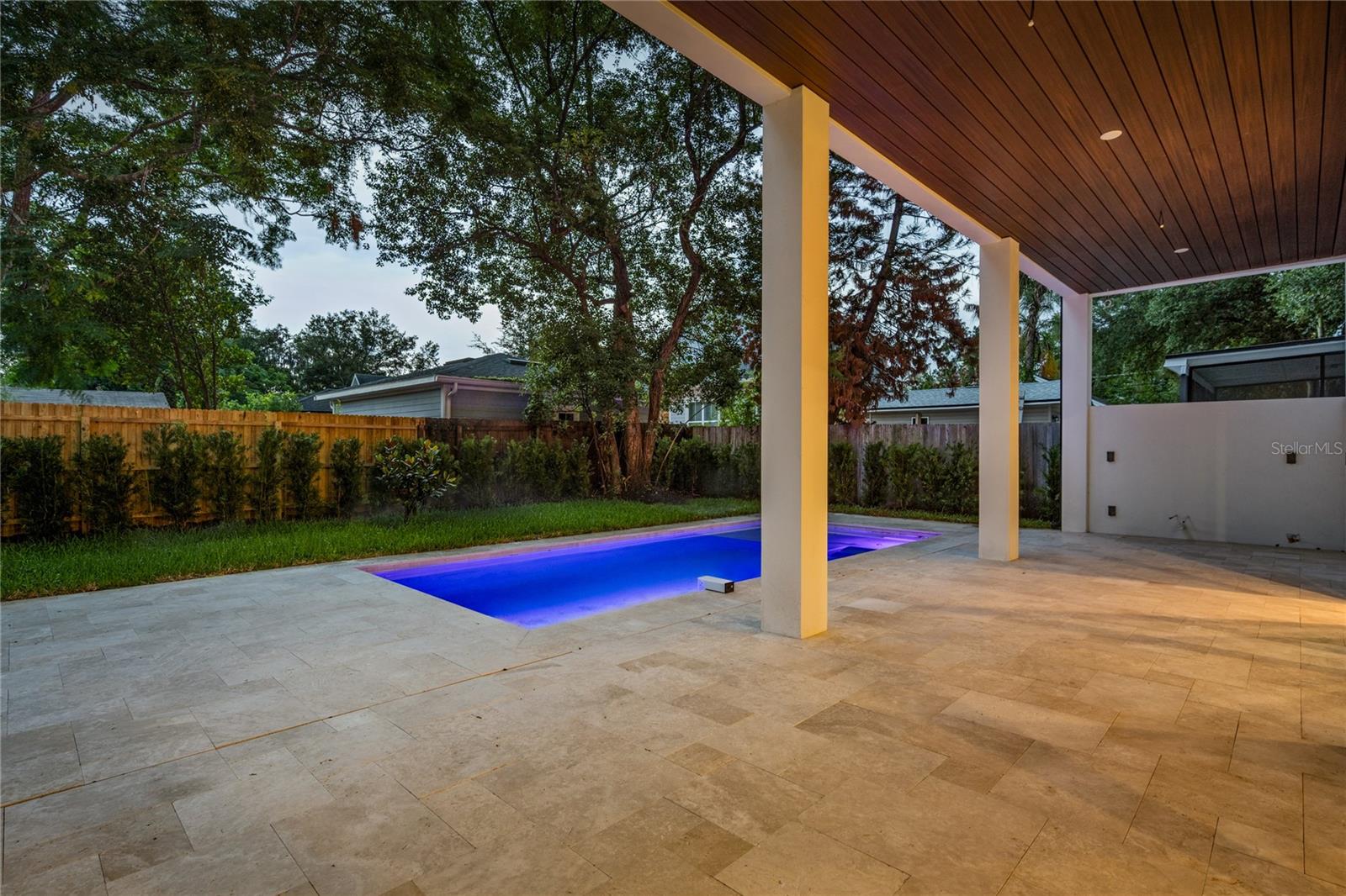 737 N SUMMERLIN AVE, ORLANDO, FL, 32803