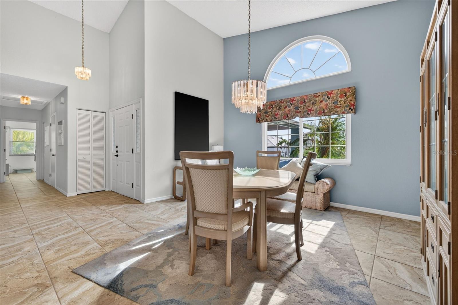 615 MONTE CRISTO BLVD, ST PETERSBURG, FL, 33715