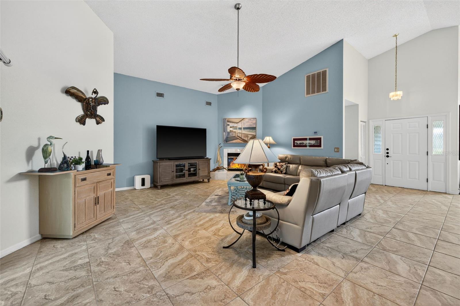 615 MONTE CRISTO BLVD, ST PETERSBURG, FL, 33715
