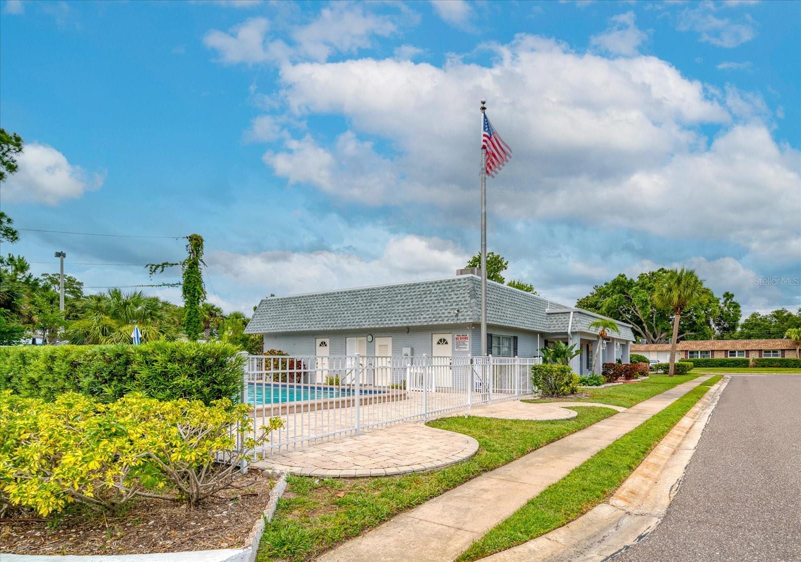 204 MINDY DR, LARGO, FL, 33771