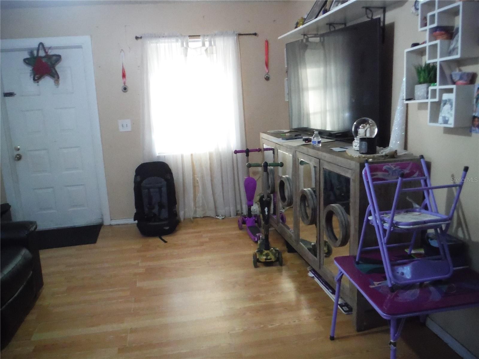 3122 GREEN ACRES AVE, LARGO, FL, 33771