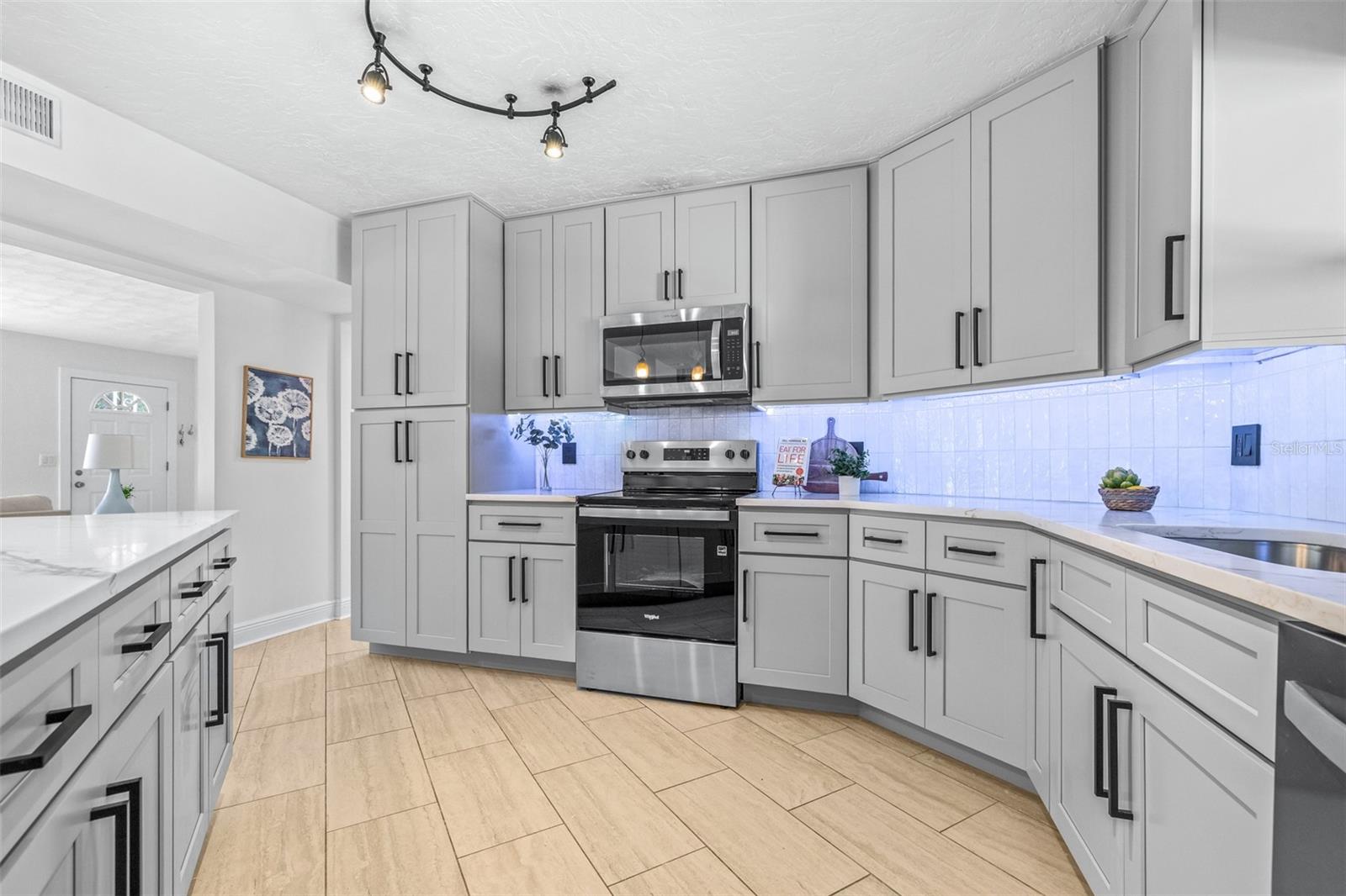 942 DUMONT DR, DUNEDIN, FL, 34698