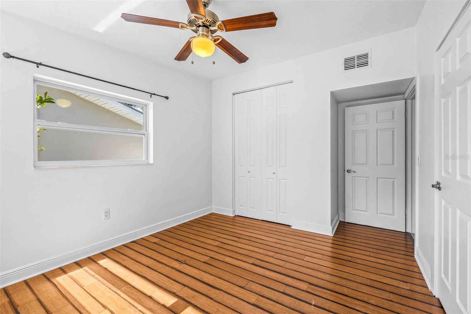 942 DUMONT DR, DUNEDIN, FL, 34698