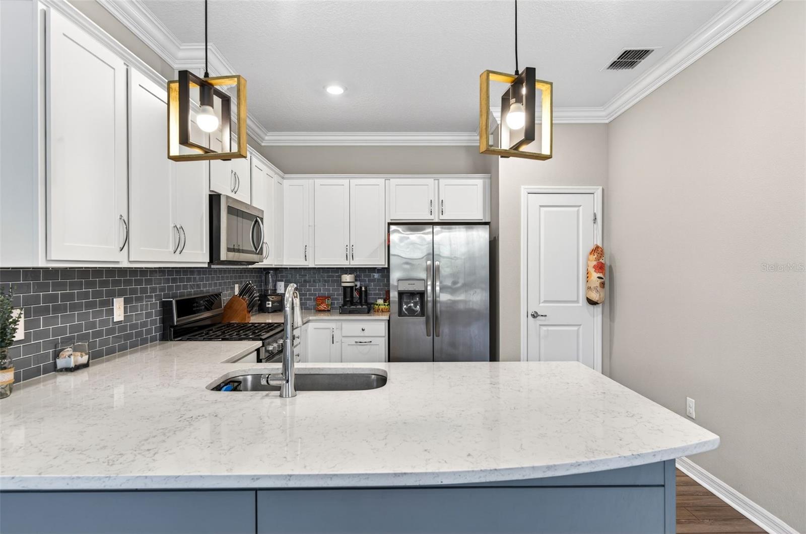 6427 MOORING LINE CIR, APOLLO BEACH, FL, 33572