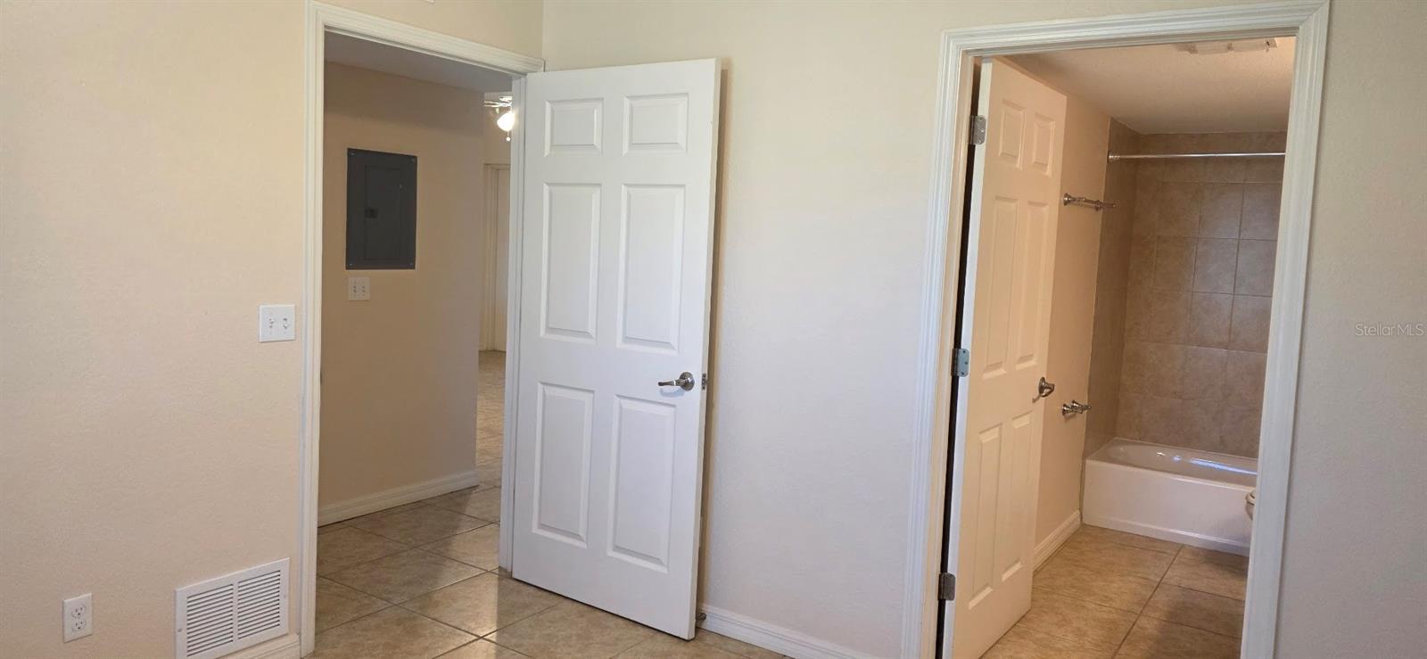 26172 EXPLORER RD #2, PUNTA GORDA, FL, 33983